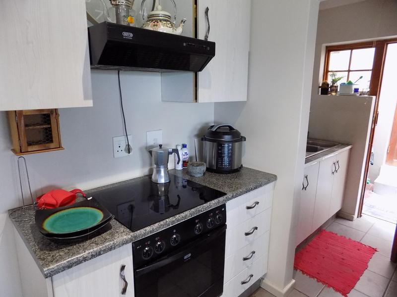 3 Bedroom Property for Sale in Fraaiuitsig Western Cape